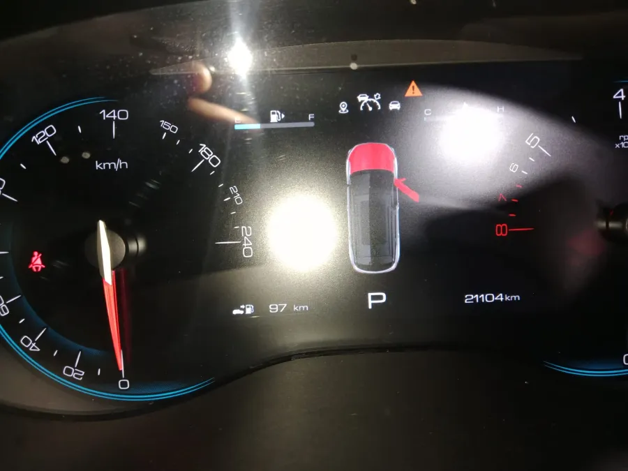Foto Mobil Bekas Odometer Wuling Almaz 1.5 L T Lux tahun 2022