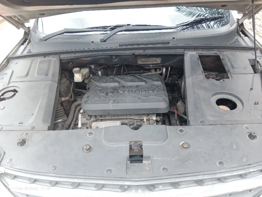 Foto Mobil Bekas Mesin Wuling Almaz 1.5 LT Lux 7 Seater tahun 2019