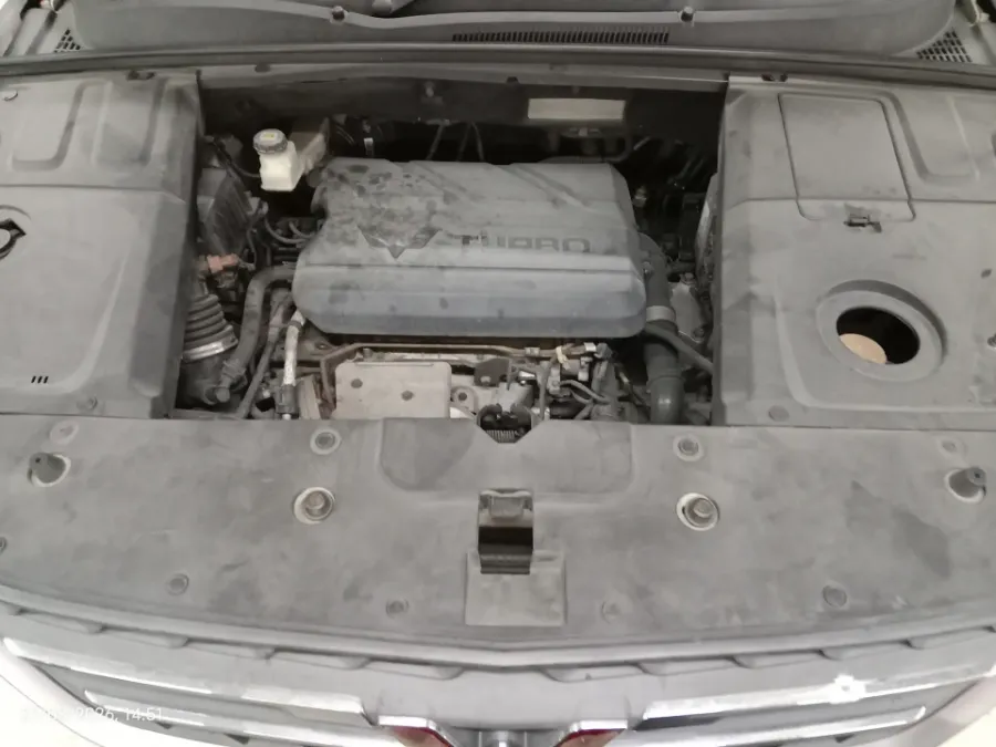 Foto Mobil Bekas Mesin Wuling Almaz 1.5 LT Lux 7 Seater tahun 2019