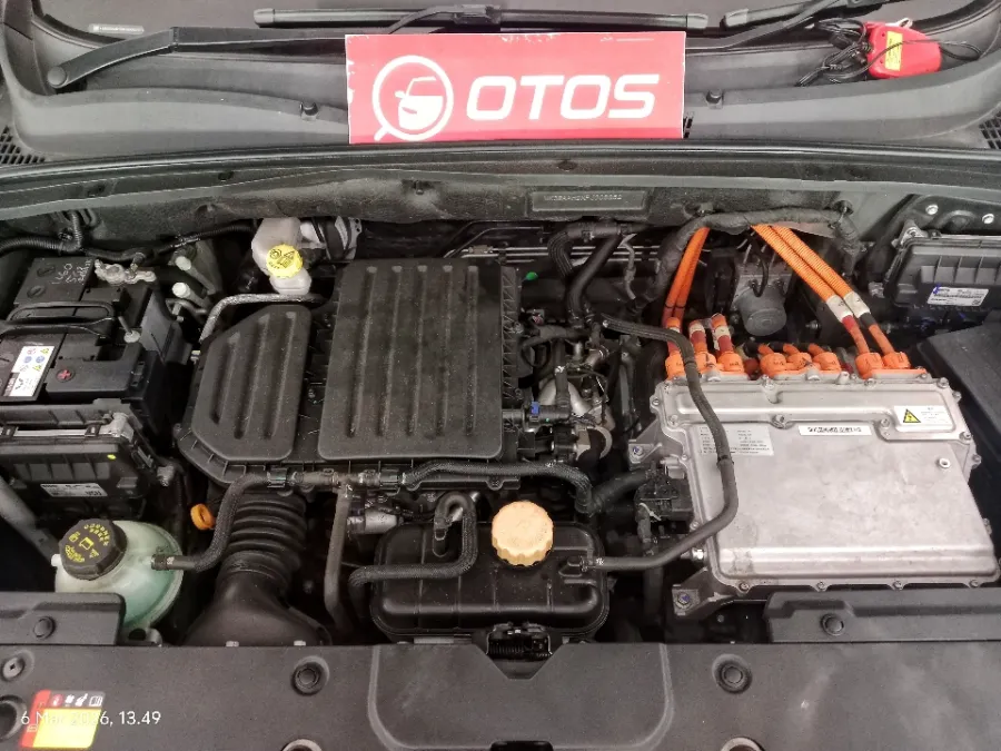 Foto Mobil Bekas Mesin Wuling Almaz RS 2.0 Hybrid tahun 2023