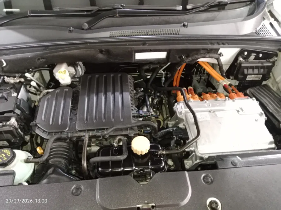 Foto Mobil Bekas Mesin Wuling Almaz RS 2.0 Hybrid tahun 2023