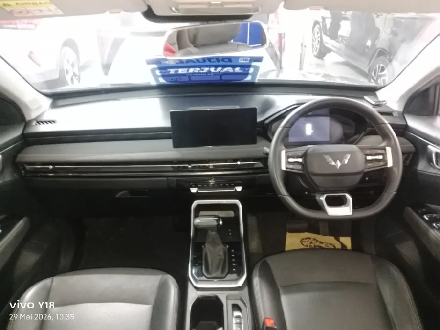 Foto Mobil Bekas Dashboard Wuling Alvez 1.5 CE tahun 2023