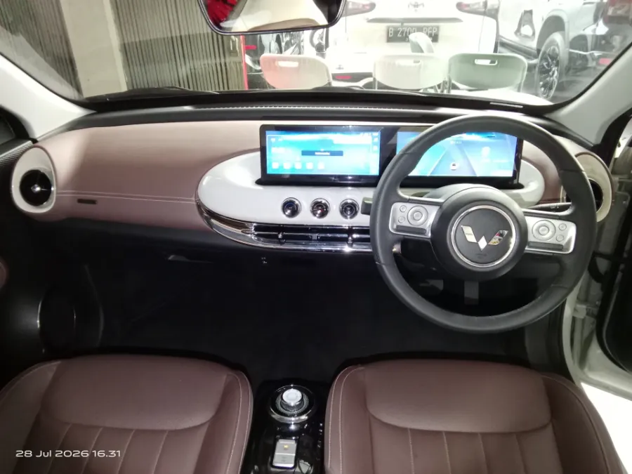 Foto Mobil Bekas Dashboard Wuling Binguo Premium Range tahun 2024