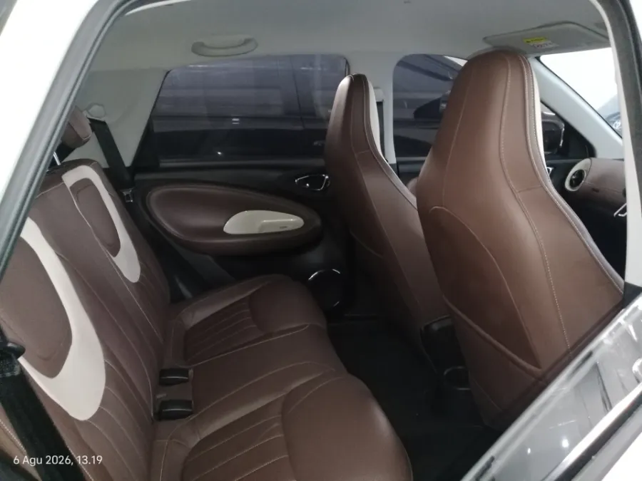Foto Mobil Bekas Kabin Belakang Wuling Binguo Premium Range tahun 2024