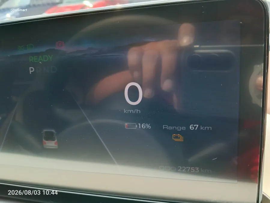 Foto Mobil Bekas Odometer Wuling Binguo Premium Range tahun 2024