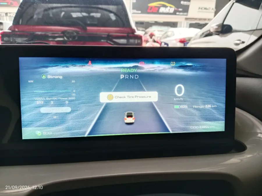 Foto Mobil Bekas Odometer Wuling Binguo Premium Range tahun 2024