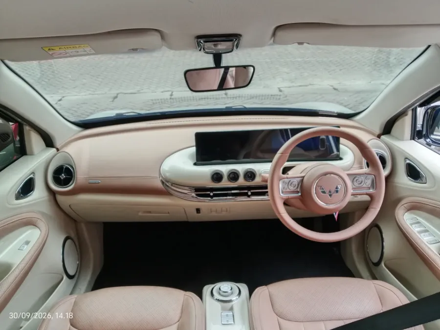Foto Mobil Bekas Dashboard Wuling Binguo Premium Range tahun 2025