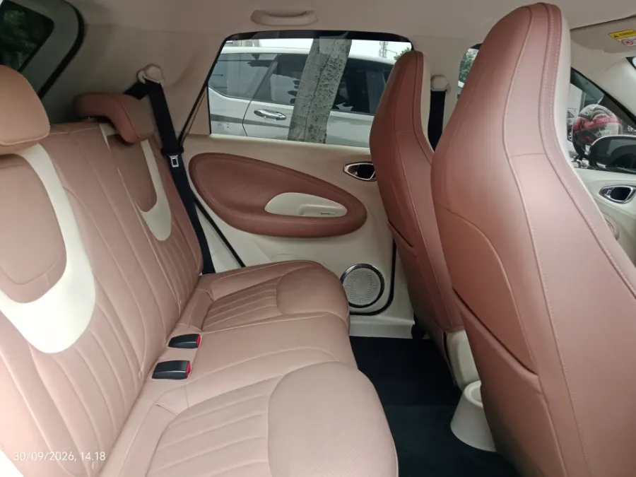 Foto Mobil Bekas Kabin Belakang Wuling Binguo Premium Range tahun 2025