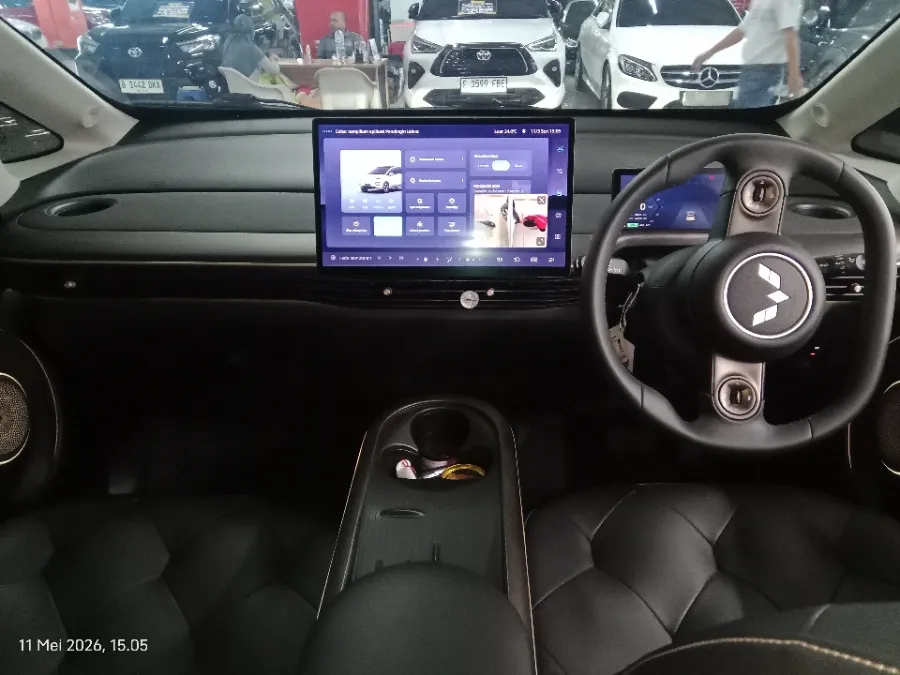 Foto Mobil Bekas Dashboard Wuling Cloud EV Long Range tahun 2024