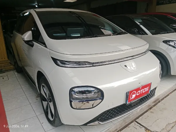 2024 Wuling Cloud EV Long Range
