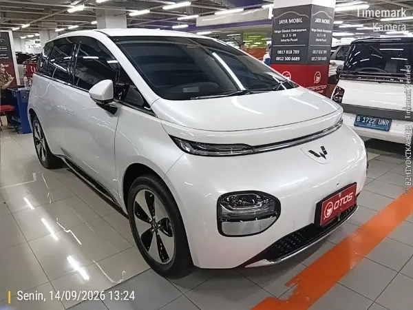 2024 Wuling Cloud EV Long Range