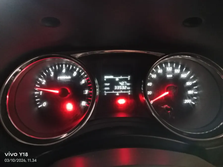 Foto Mobil Bekas Odometer Wuling Confero 1.5 tahun 2025