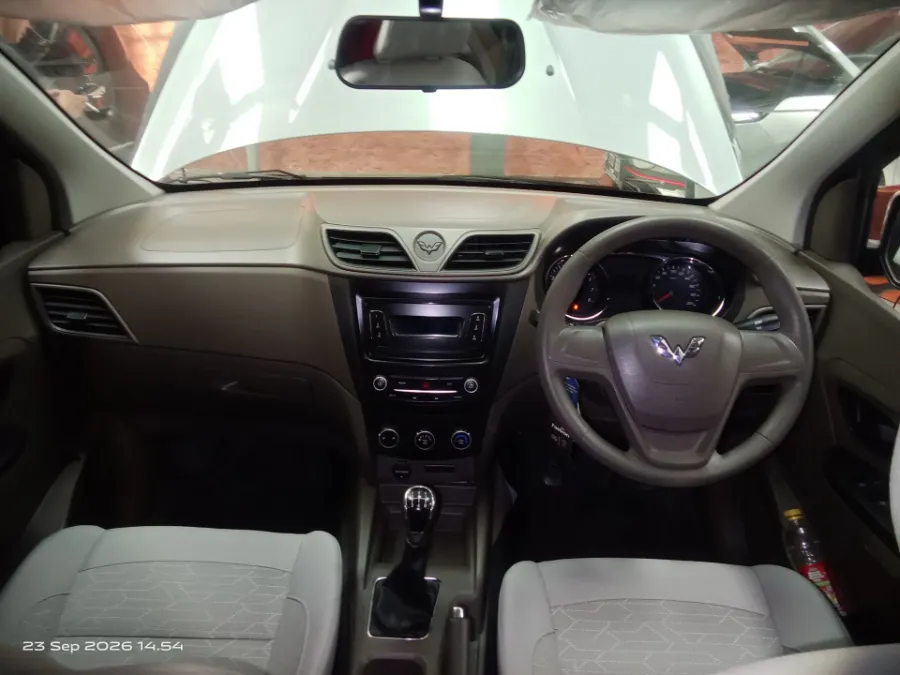 Foto Mobil Bekas Dashboard Wuling Confero 1.5 Double Blower tahun 2022