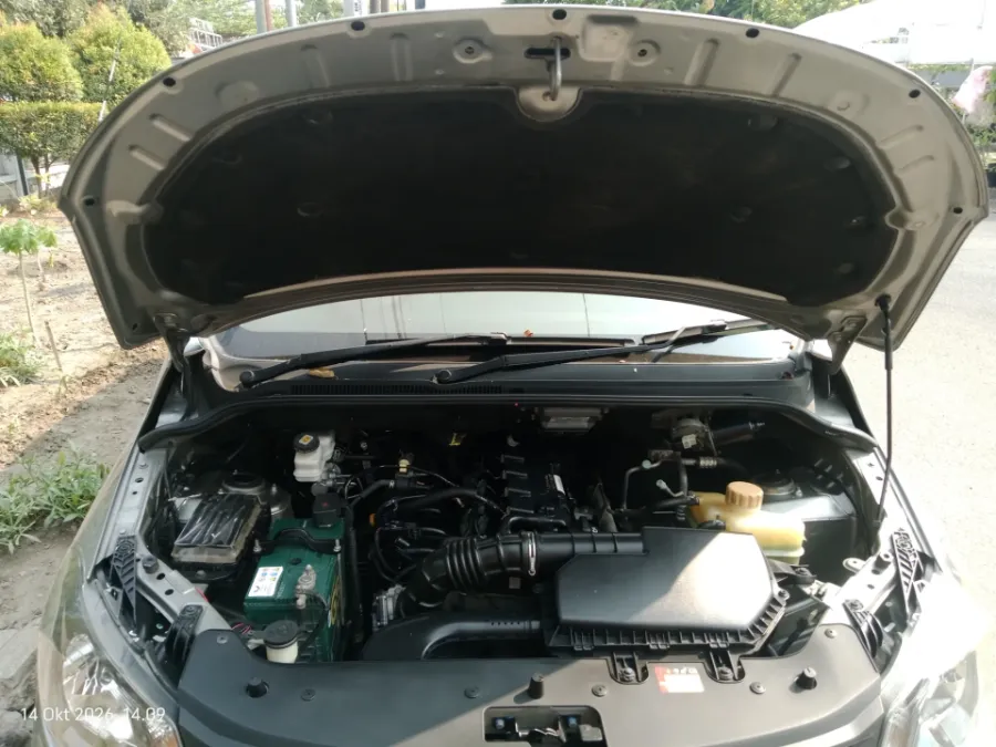 Foto Mobil Bekas Mesin Wuling Confero 1.5 Double Blower tahun 2022