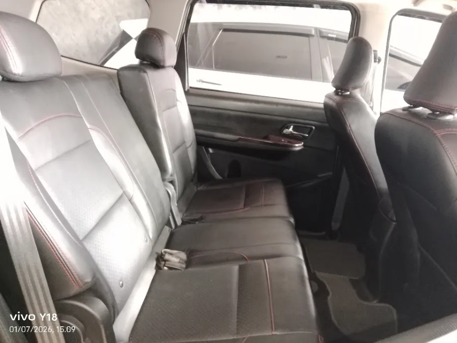 Foto Mobil Bekas Kabin Belakang Wuling Confero S 1.5 C tahun 2020