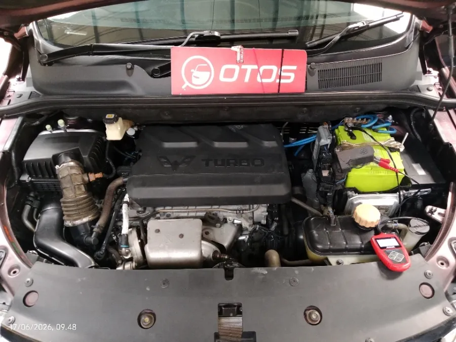 Foto Mobil Bekas Mesin Wuling Cortez 1.5 C T Lux tahun 2019