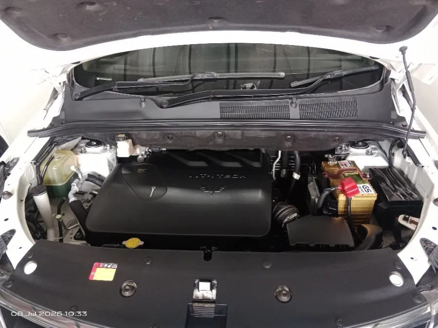 Foto Mobil Bekas Mesin Wuling Cortez 1.8 L Lux AMT tahun 2018