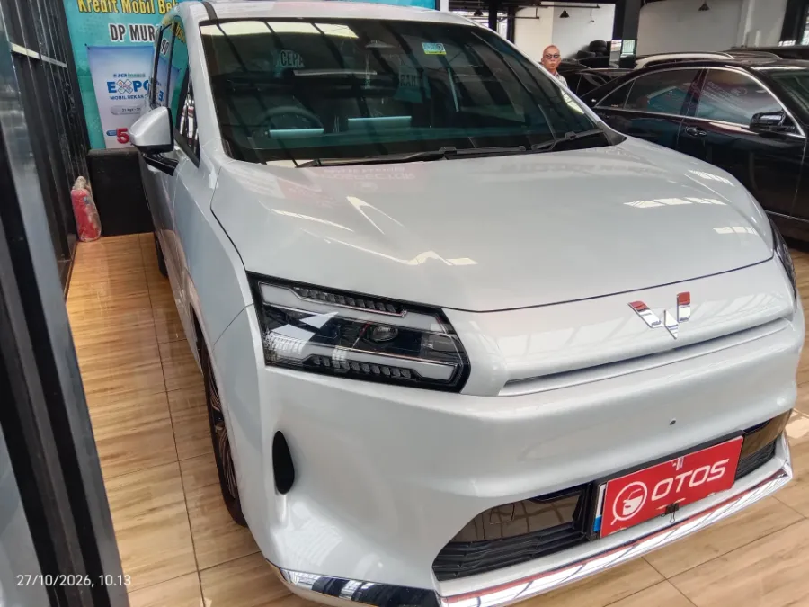 Foto Mobil Bekas Kanan Depan Wuling Darion EV EX tahun 2025